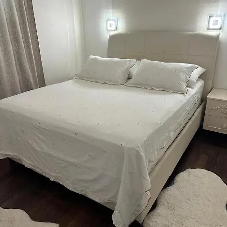 Apartament Deluxe With Garage,